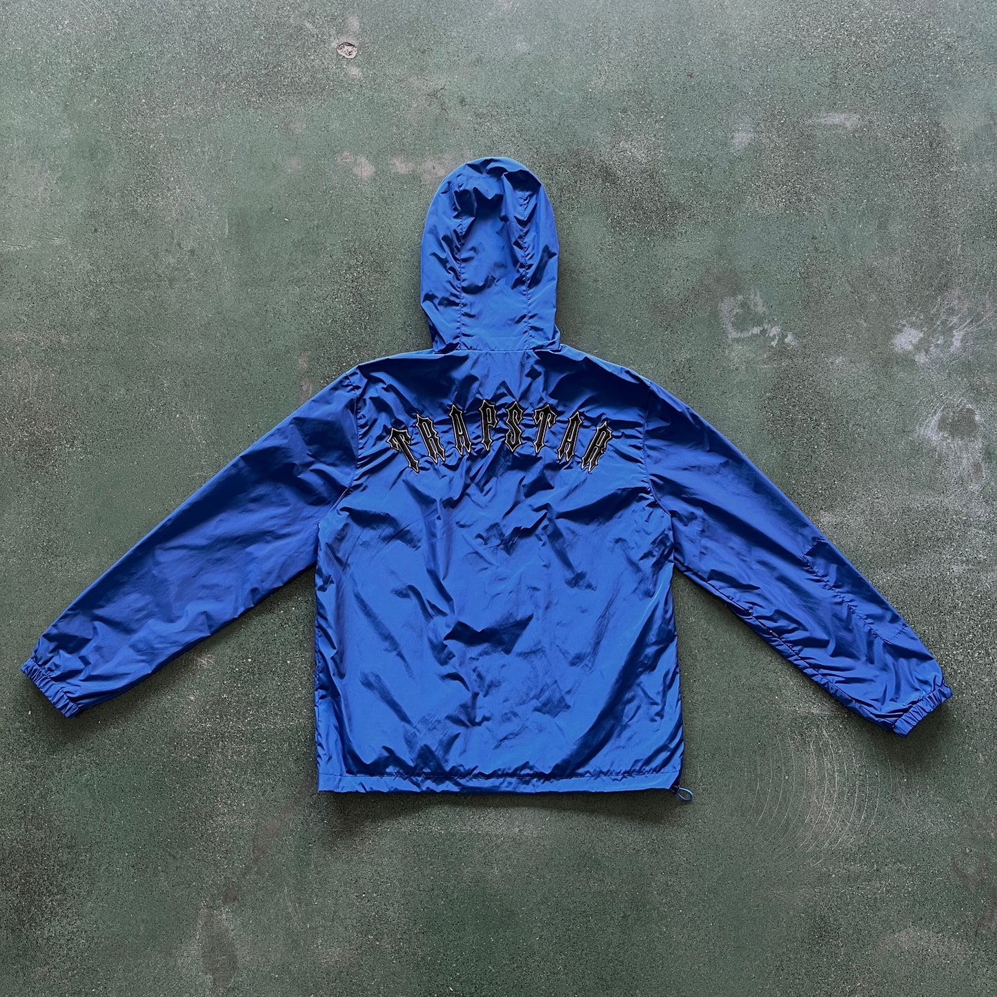 Irongate - Dazzling blue windbreaker