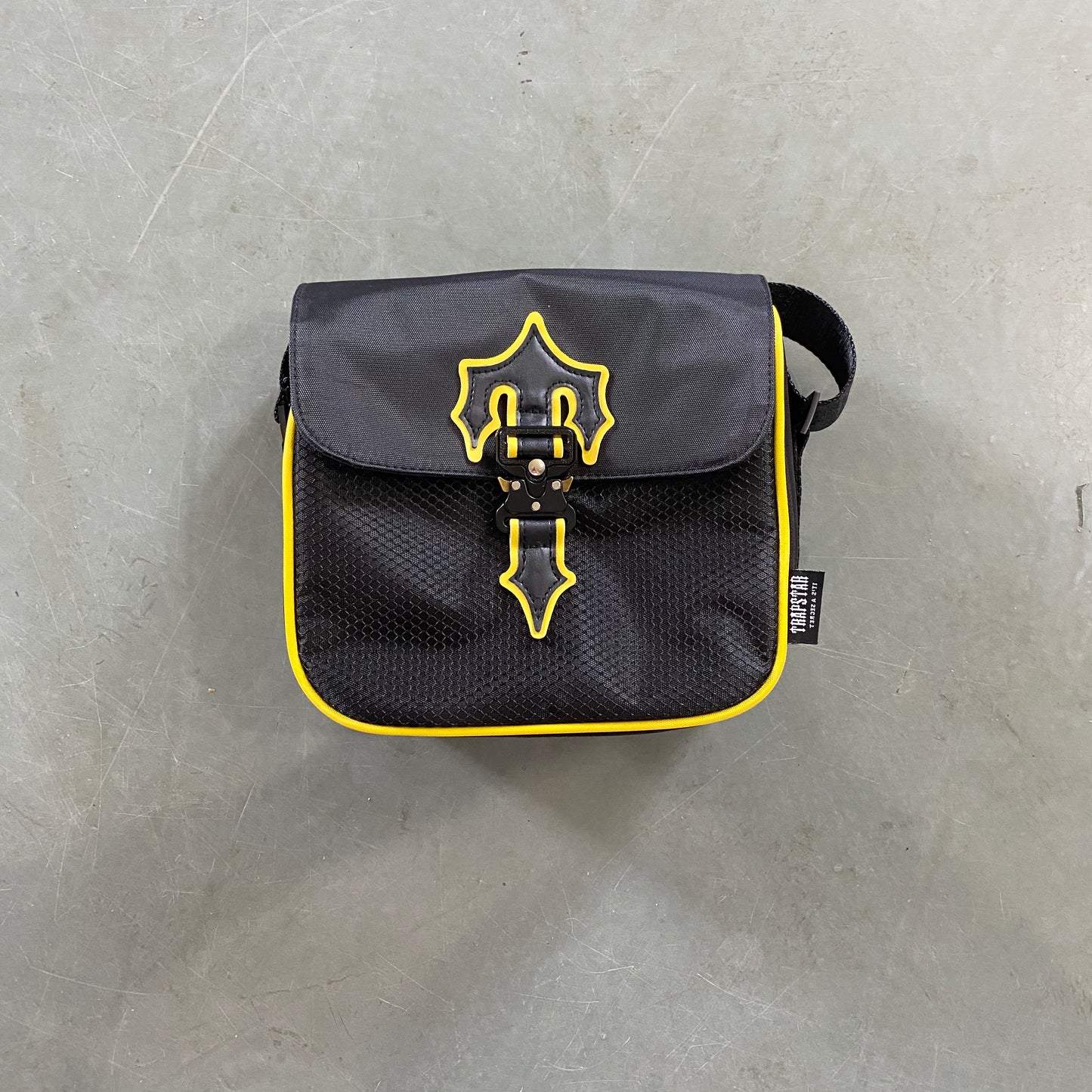 1.0 Bag - Black/Yellow