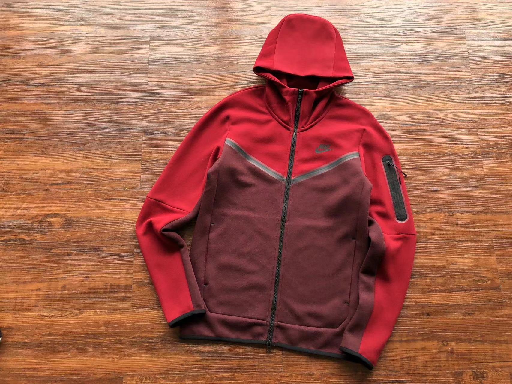 Tech on sale fleece burgundy